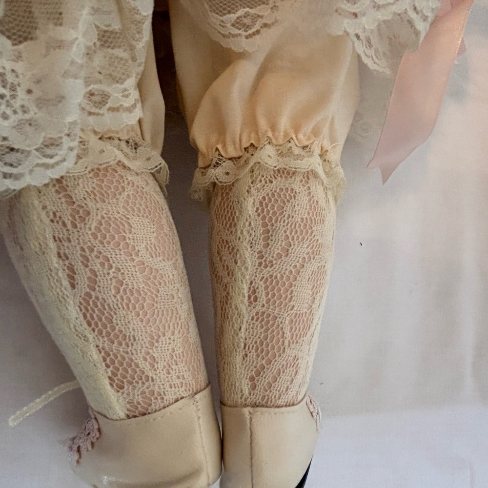 Elegant Pink and Cream Porcelain Doll - Picture 11 of 11